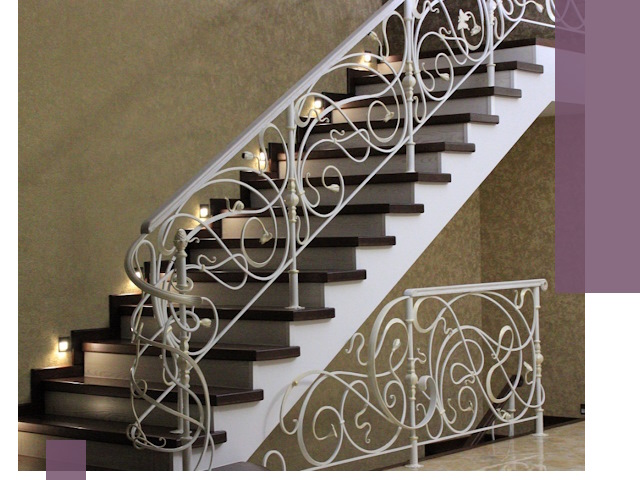 Кованые лестницы под ключ в Красногорске — изготовление и монтаж