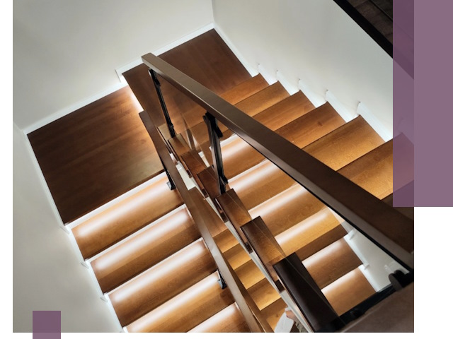 Изготовление П-образных лестниц под ключ в Красногорске