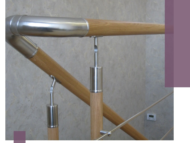 Комбинированные перила на заказ в Красногорске — монтаж и производство