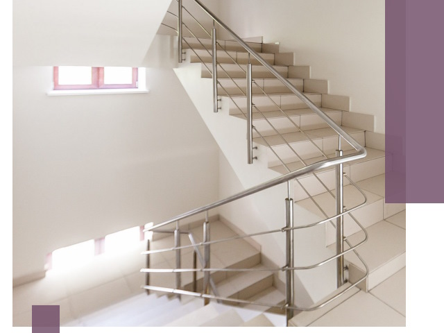 Установка и замена перил в подъезде в Красногорске