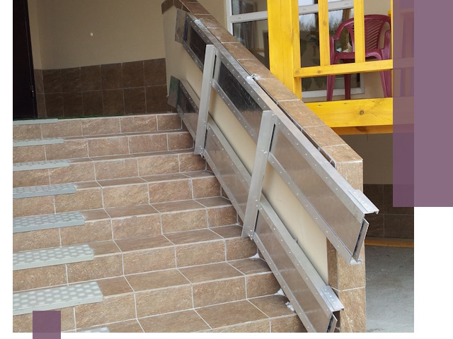 Откидные пандусы под ключ в Красногорске — монтаж и демонтаж