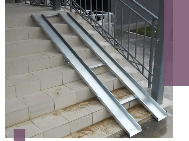 Пандусы для детских колясок в Красногорске: изготовление и монтаж