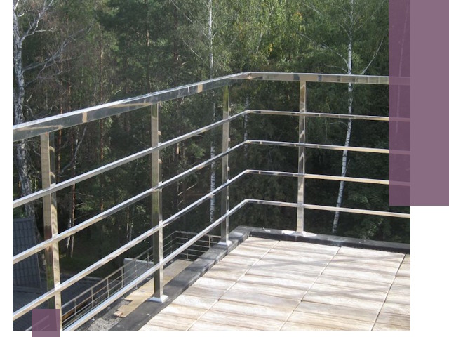 Парапеты из нержавеющей стали в Красногорске — изготовление и монтаж